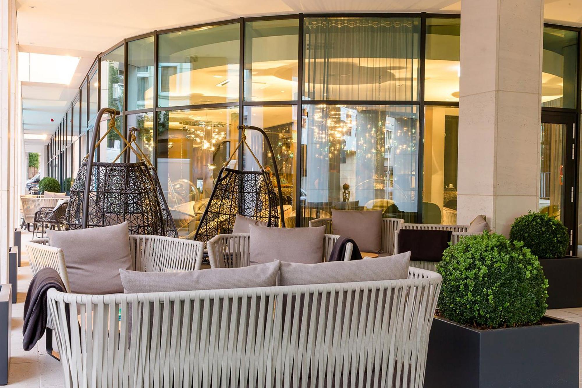 Motel One Stuttgart-Bad Cannstatt Екстериор снимка