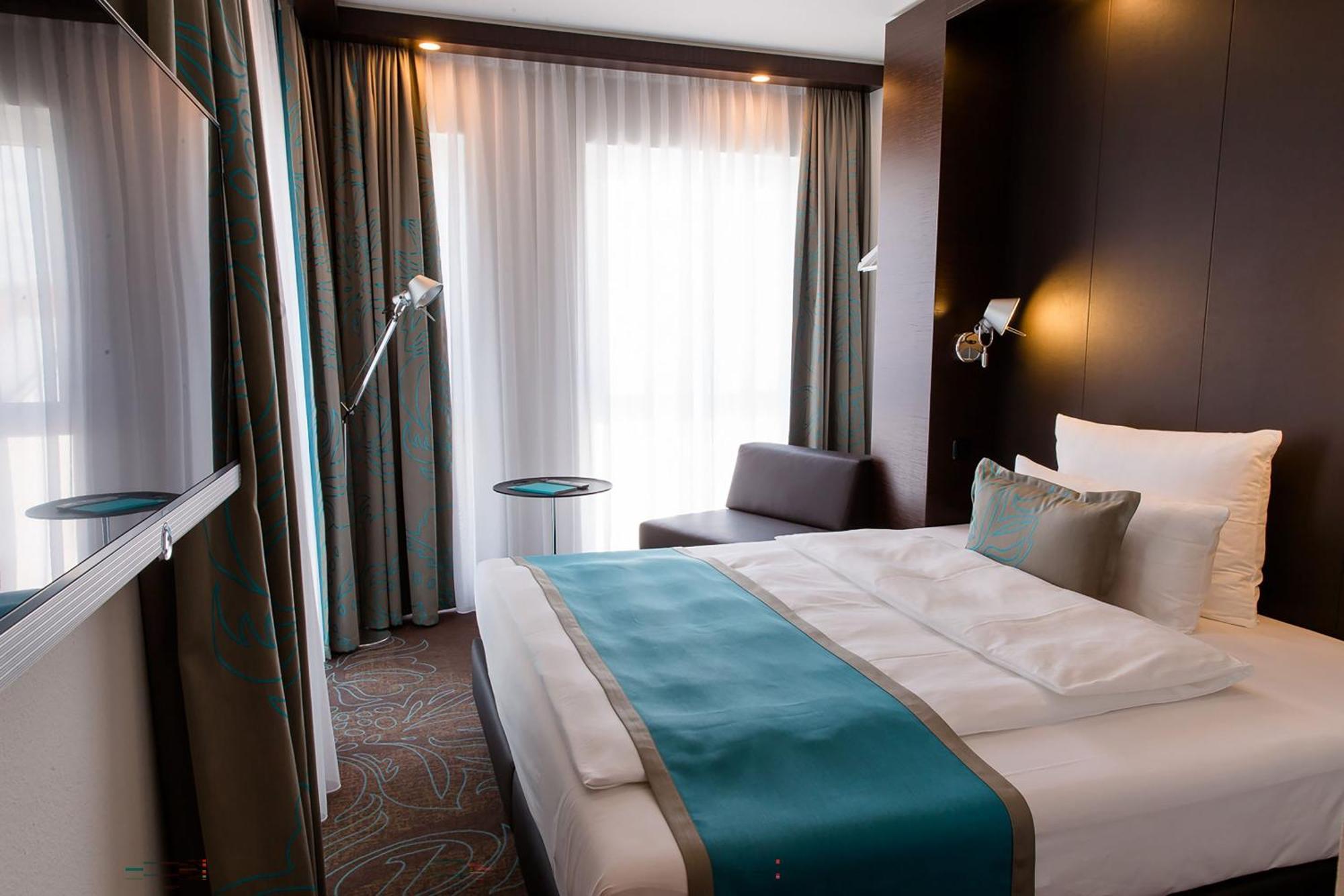 Motel One Stuttgart-Bad Cannstatt Екстериор снимка