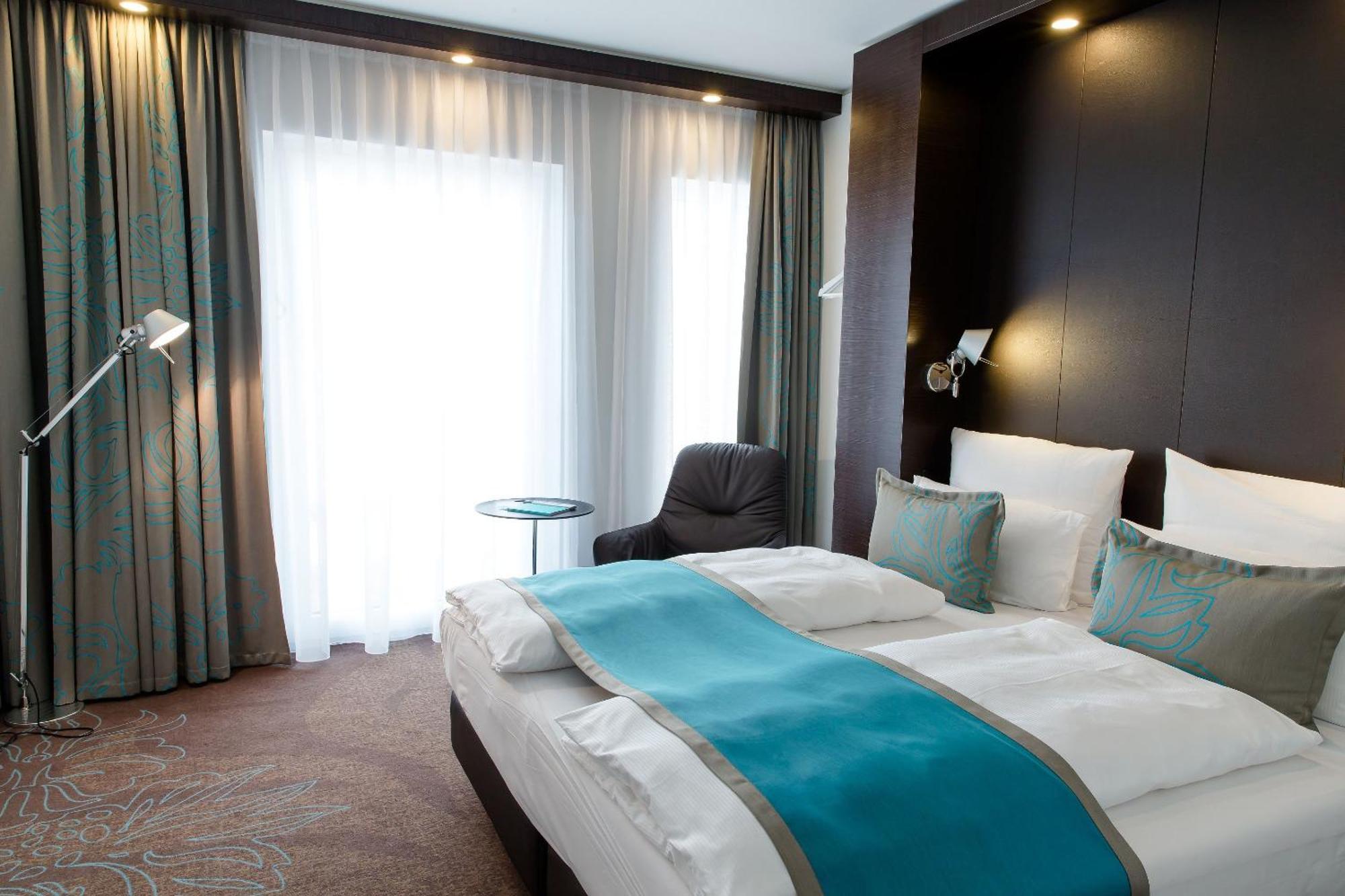 Motel One Stuttgart-Bad Cannstatt Екстериор снимка