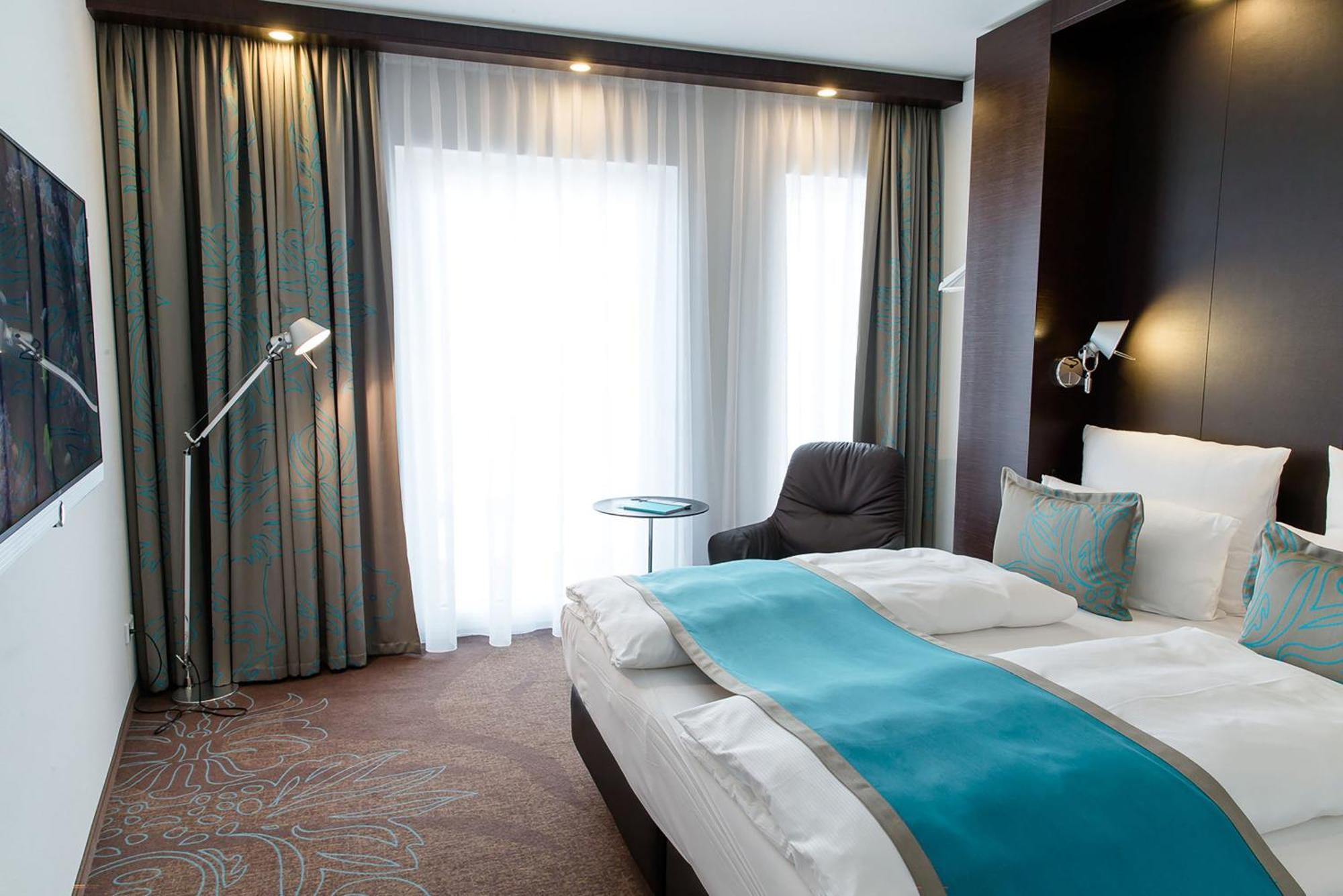 Motel One Stuttgart-Bad Cannstatt Екстериор снимка