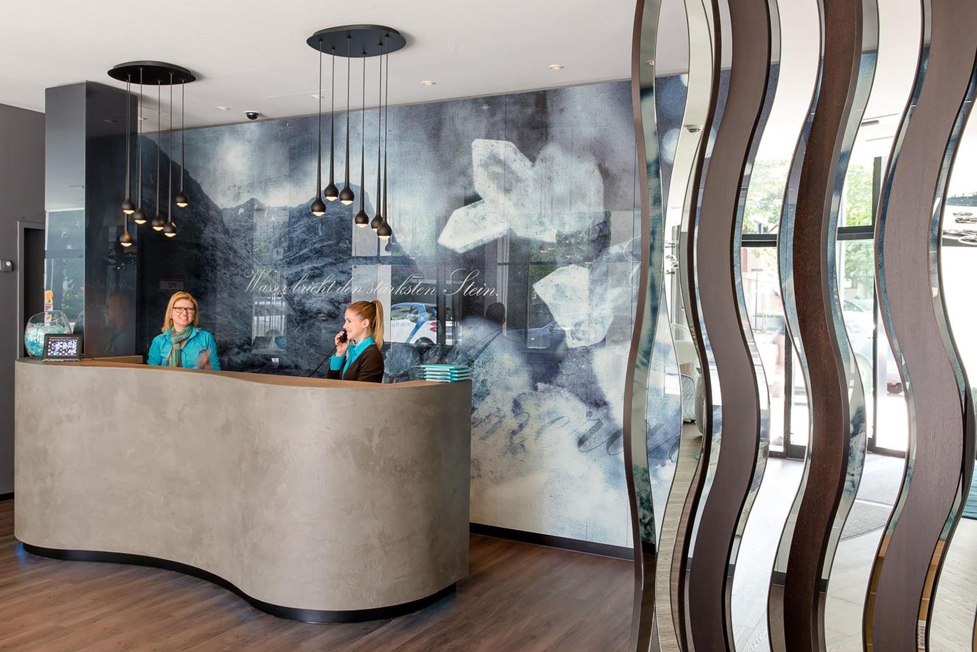 Motel One Stuttgart-Bad Cannstatt Екстериор снимка