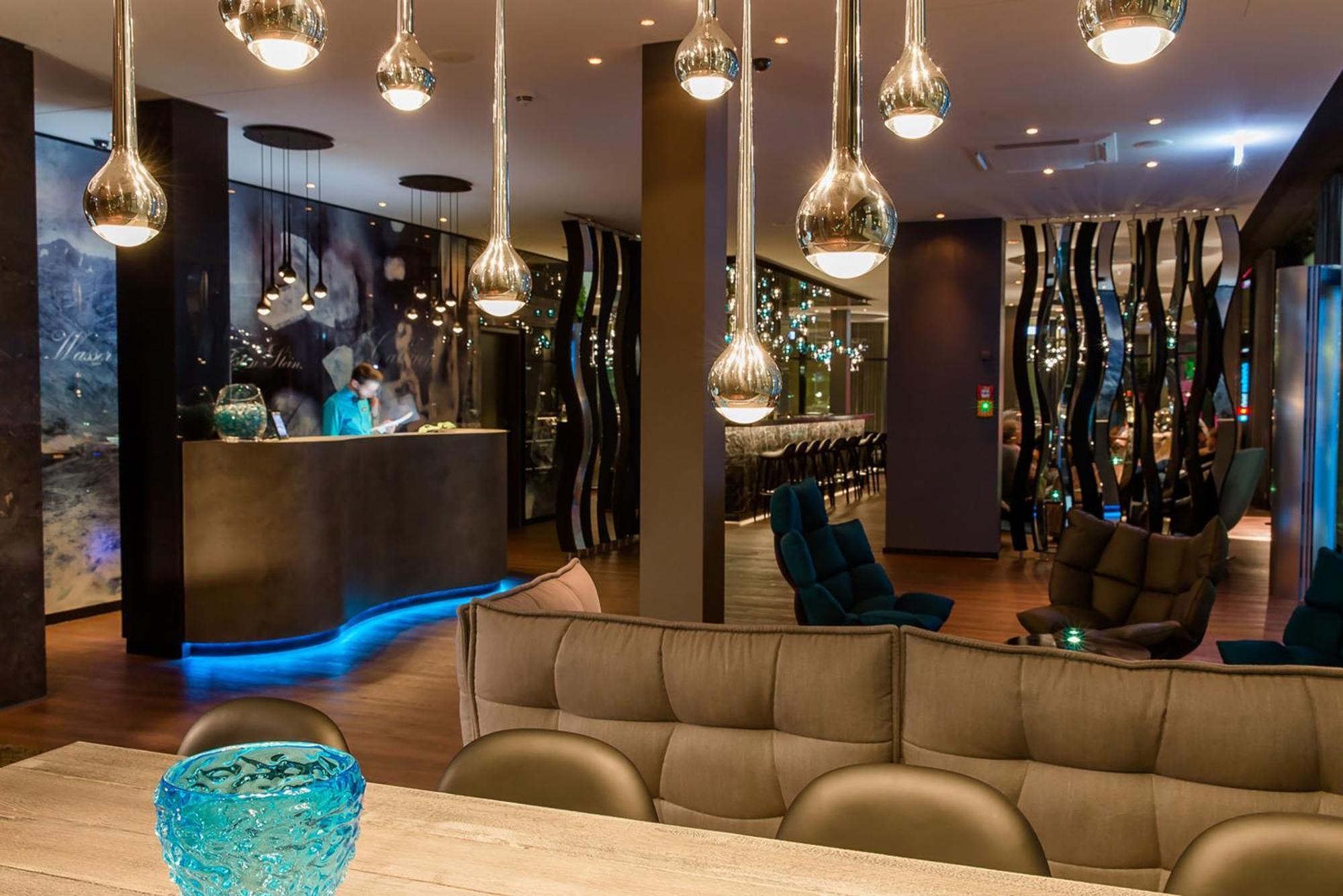 Motel One Stuttgart-Bad Cannstatt Екстериор снимка