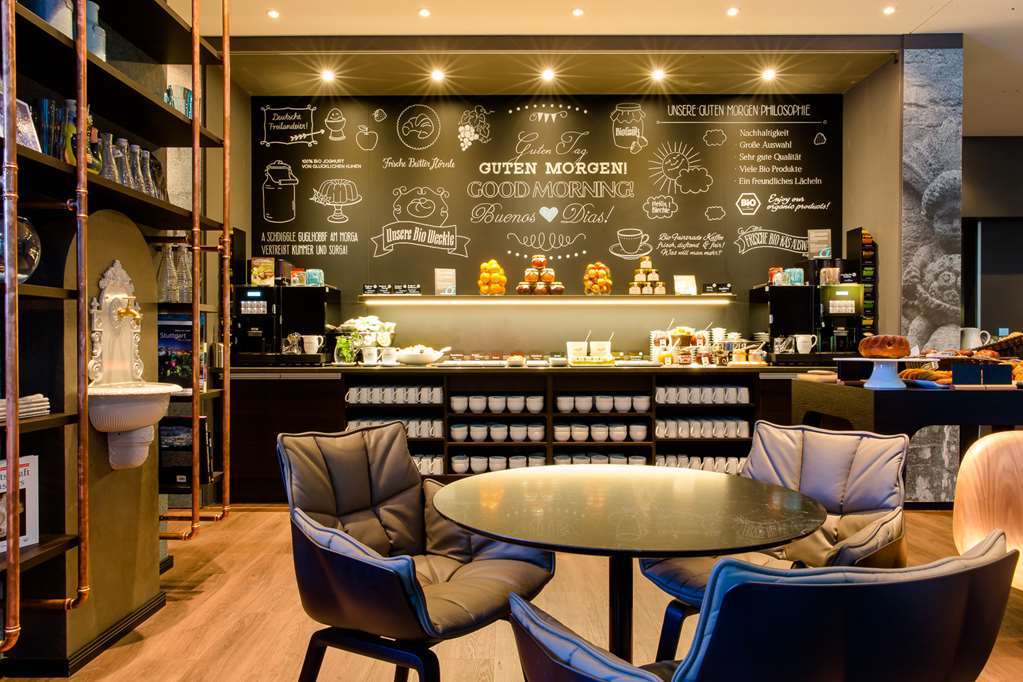 Motel One Stuttgart-Bad Cannstatt Ресторант снимка