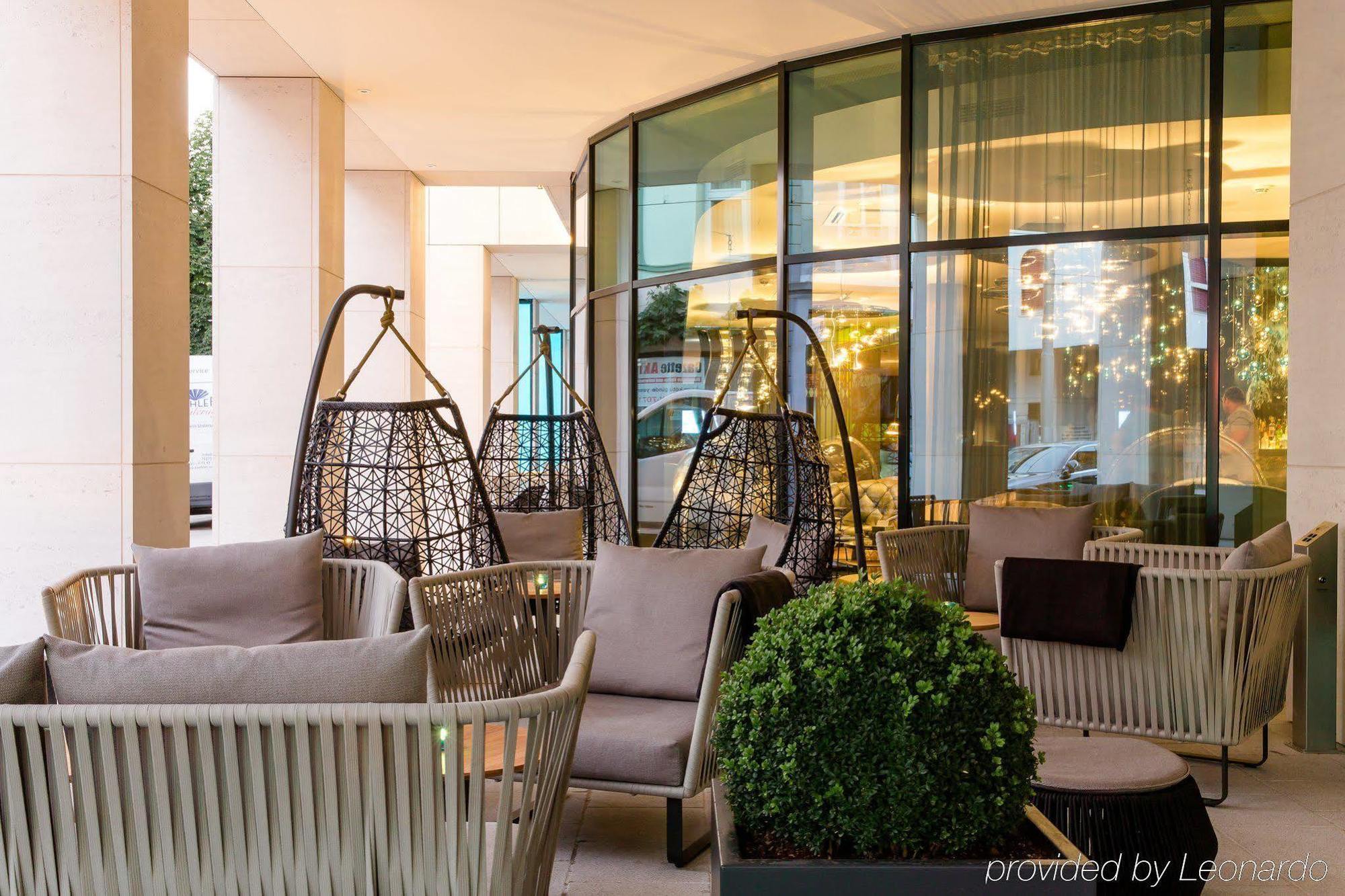 Motel One Stuttgart-Bad Cannstatt Екстериор снимка